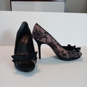 Nina New York Pumps Peep Toe's Women's Heels Lace Black/Pink Size 8M